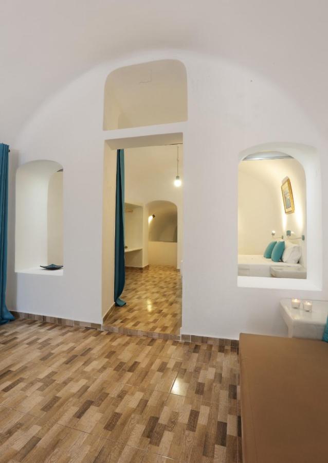 Church And Cave - Santorini Private Residences Mesaria Buitenkant foto