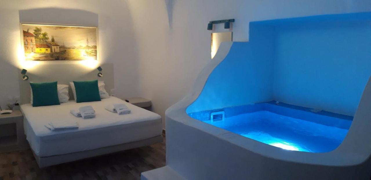 Church And Cave - Santorini Private Residences Mesaria Buitenkant foto